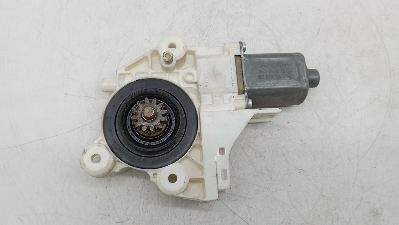 0130822217 MOTOR ELEVALUNAS DELANTERO IZQUIERDO FORD FOCUS BERLINA 2007 17937 devimagesvext/08283e45-1ba6-4c70-9a92-5b0ff35685bb/migcrv/imagenes/000/000/536/000000536546.jpeg