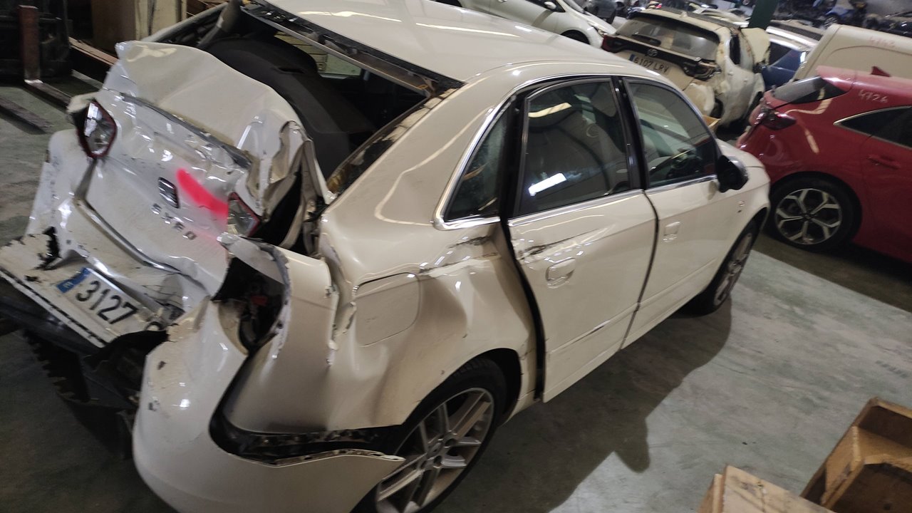 8E0955451AR DEPOSITO LIMPIA SEAT EXEO BERLINA 2009 13376 devimagesvext/08283e45-1ba6-4c70-9a92-5b0ff35685bb/migcrv/imagenes/000/000/539/000000539356.jpeg