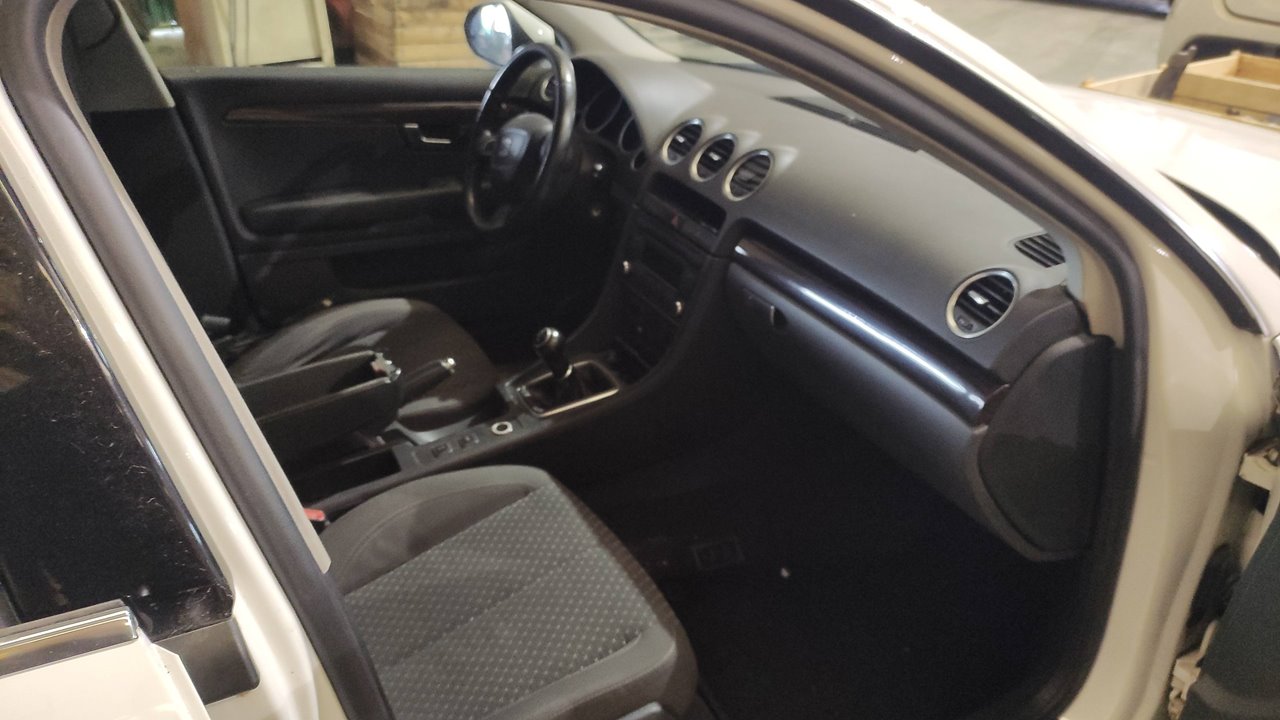 8E0955451AR DEPOSITO LIMPIA SEAT EXEO BERLINA 2009 13376 devimagesvext/08283e45-1ba6-4c70-9a92-5b0ff35685bb/migcrv/imagenes/000/000/539/000000539358.jpeg