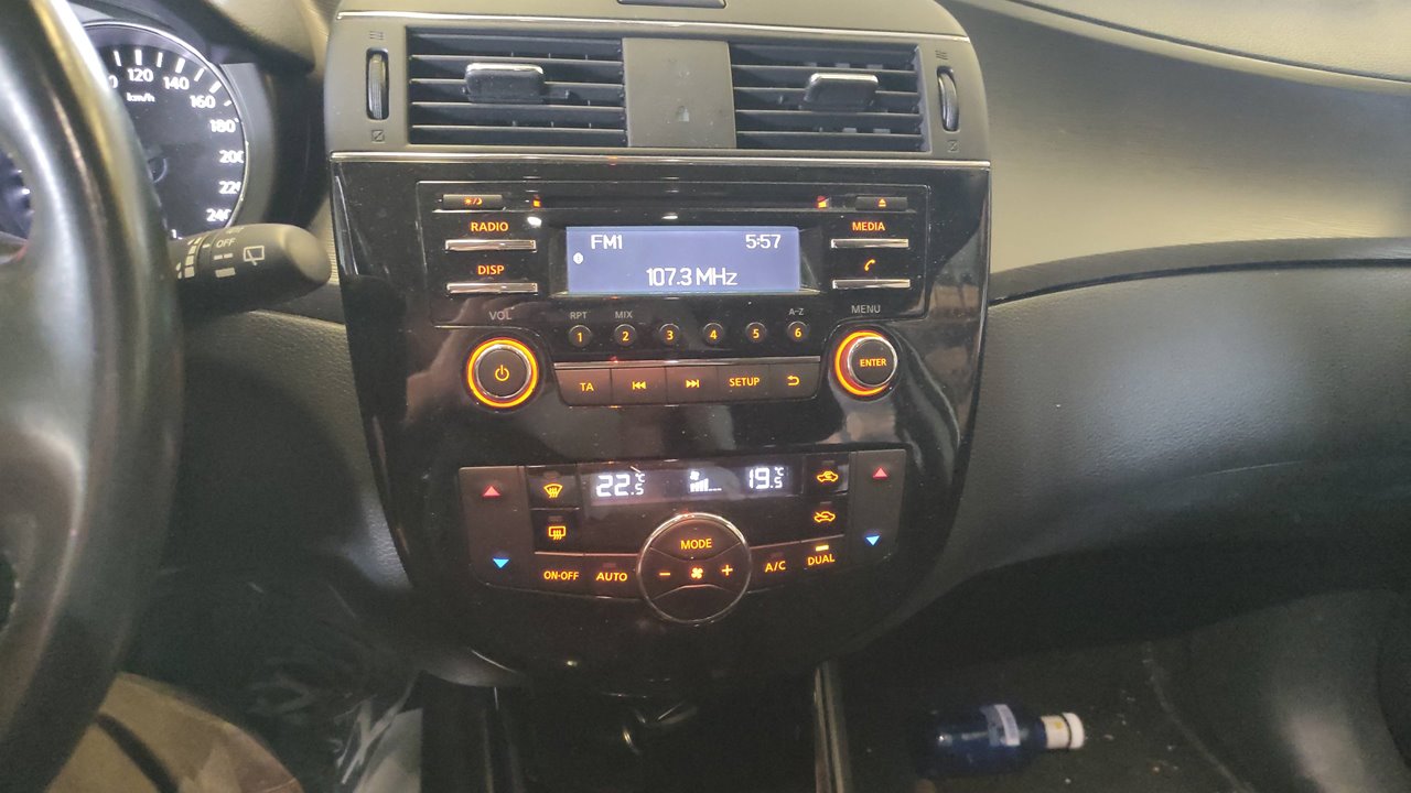 8200558438A CAJA PRECALENTAMIENTO NISSAN PULSAR 2015 19099 devimagesvext/08283e45-1ba6-4c70-9a92-5b0ff35685bb/migcrv/imagenes/000/000/540/000000540642.jpeg