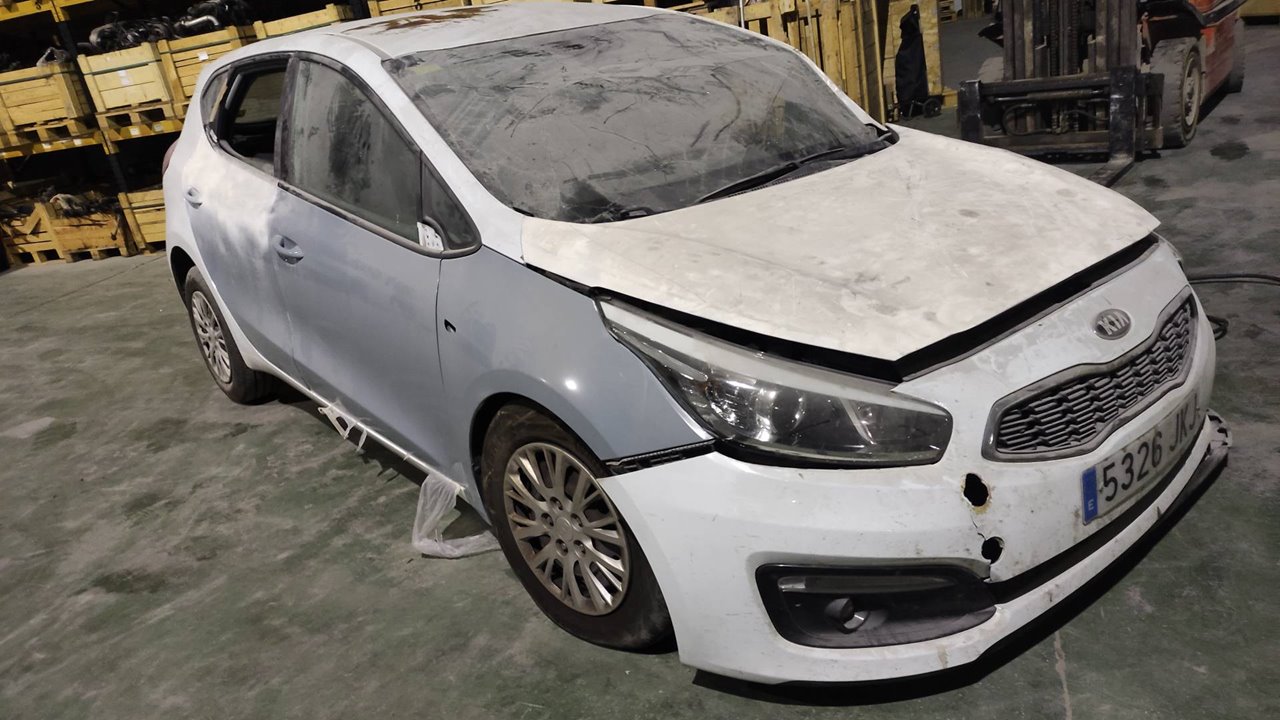 F500JDCCF02 COMPRESOR AIRE ACONDICIONADO KIA CEED 2015 9747 devimagesvext/08283e45-1ba6-4c70-9a92-5b0ff35685bb/migcrv/imagenes/000/000/546/000000546226.jpeg