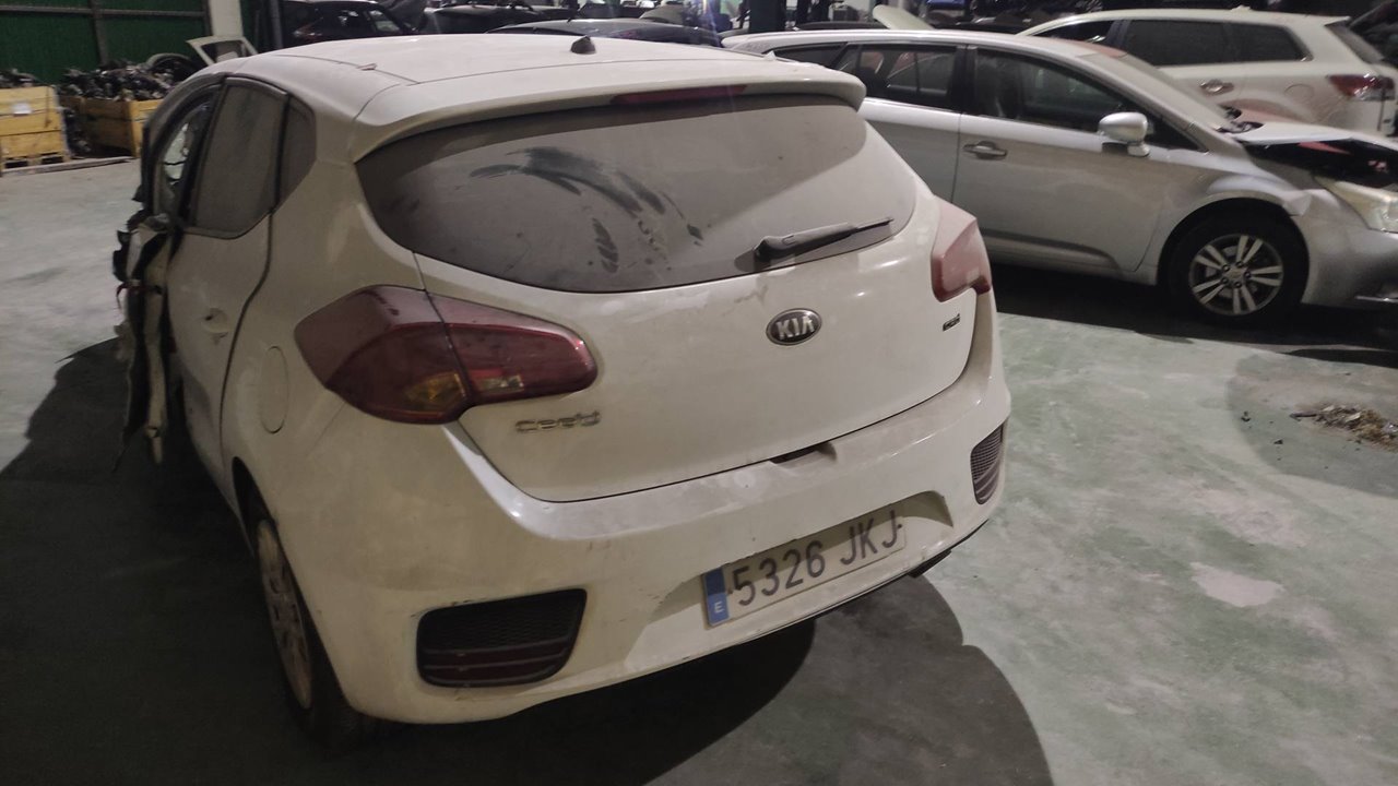 F500JDCCF02 COMPRESOR AIRE ACONDICIONADO KIA CEED 2015 9747 devimagesvext/08283e45-1ba6-4c70-9a92-5b0ff35685bb/migcrv/imagenes/000/000/546/000000546232.jpeg