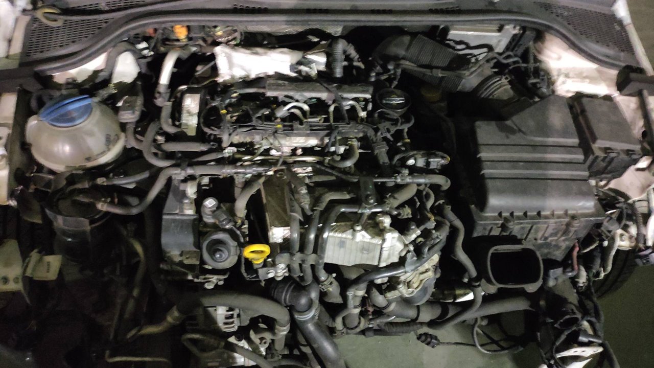 SIN DEFINIR BANDEJA TRASERA SKODA RAPID 2017 26298 devimagesvext/08283e45-1ba6-4c70-9a92-5b0ff35685bb/migcrv/imagenes/000/000/546/000000546736.jpeg