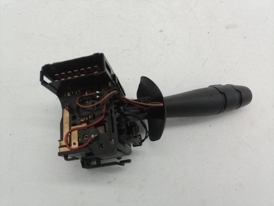 345962013 MANDO LUCES RENAULT VEL SATIS 2008 22405 devimagesvext/08283e45-1ba6-4c70-9a92-5b0ff35685bb/migcrv/imagenes/000/000/548/000000548388.jpeg