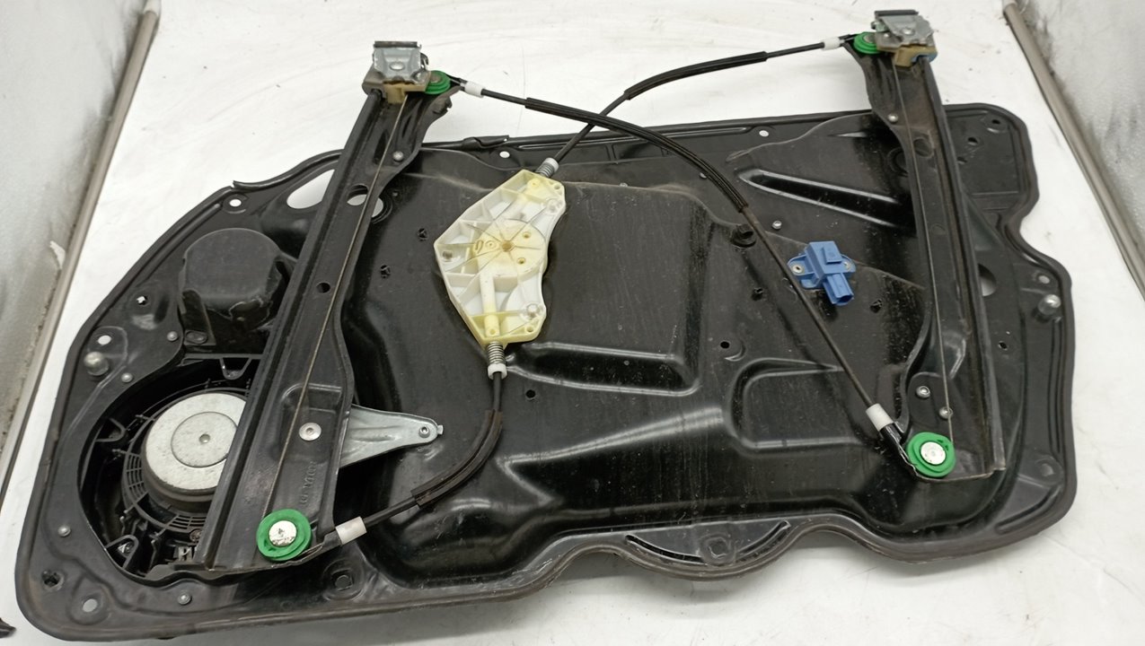 3C1837755G ELEVALUNAS DELANTERO IZQUIERDO SEAT IBIZA 1997 30110 devimagesvext/08283e45-1ba6-4c70-9a92-5b0ff35685bb/migcrv/imagenes/000/000/548/000000548532.jpeg