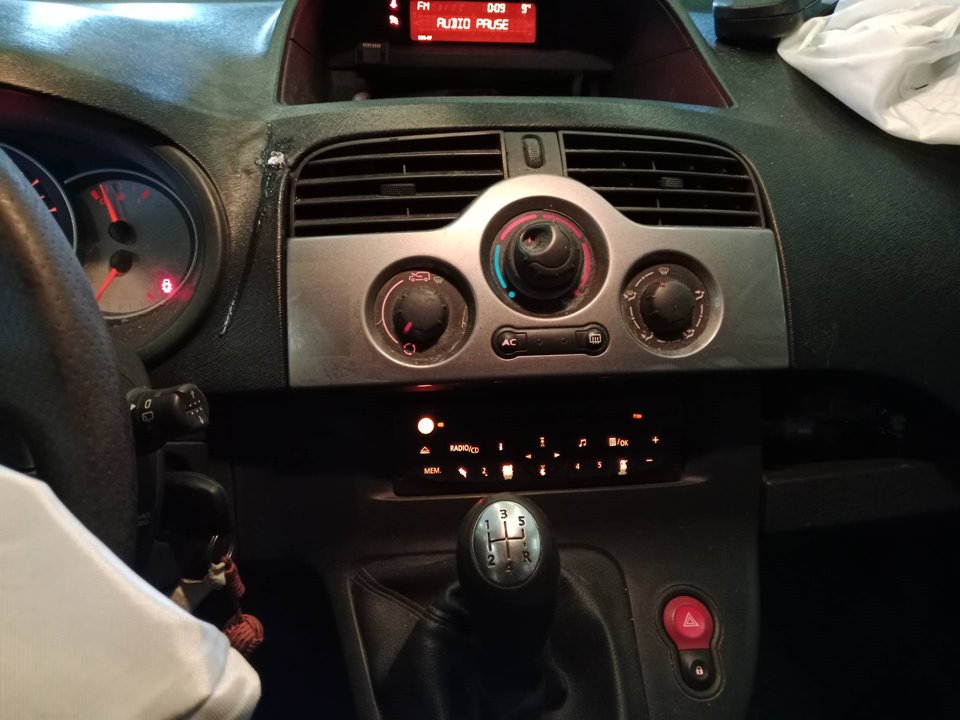 8200932439 COLUMNA DIRECCION RENAULT KANGOO II 2011 11107 devimagesvext/08283e45-1ba6-4c70-9a92-5b0ff35685bb/migcrv/imagenes/000/000/552/000000552306.jpeg