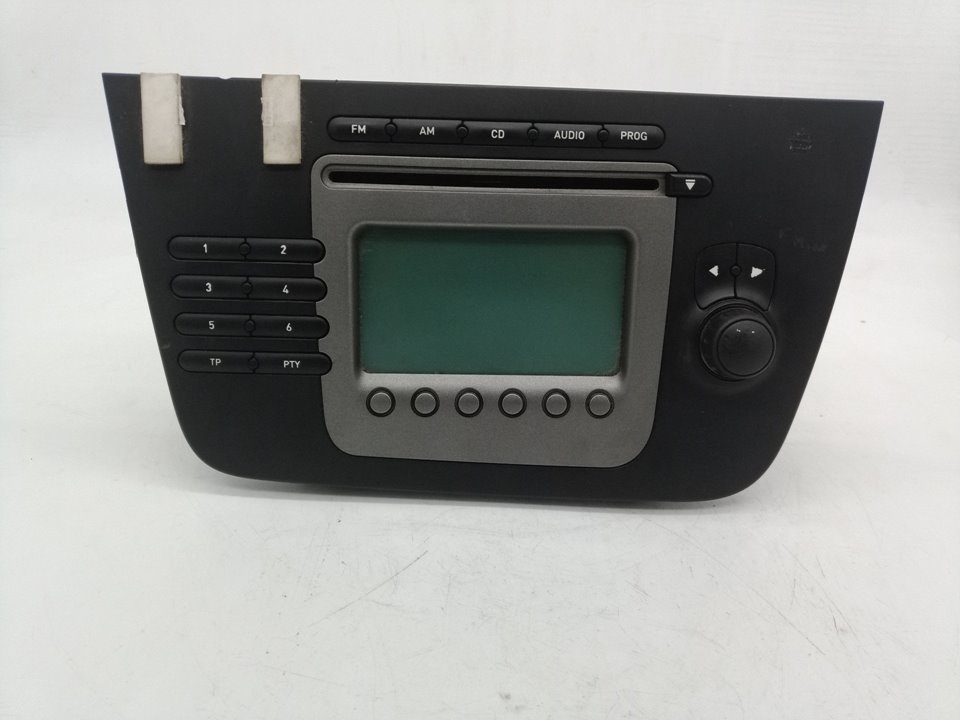 7643235366 SISTEMA AUDIO RADIO CD SEAT ALTEA 2004 22923 devimagesvext/08283e45-1ba6-4c70-9a92-5b0ff35685bb/migcrv/imagenes/000/000/554/000000554426.jpeg