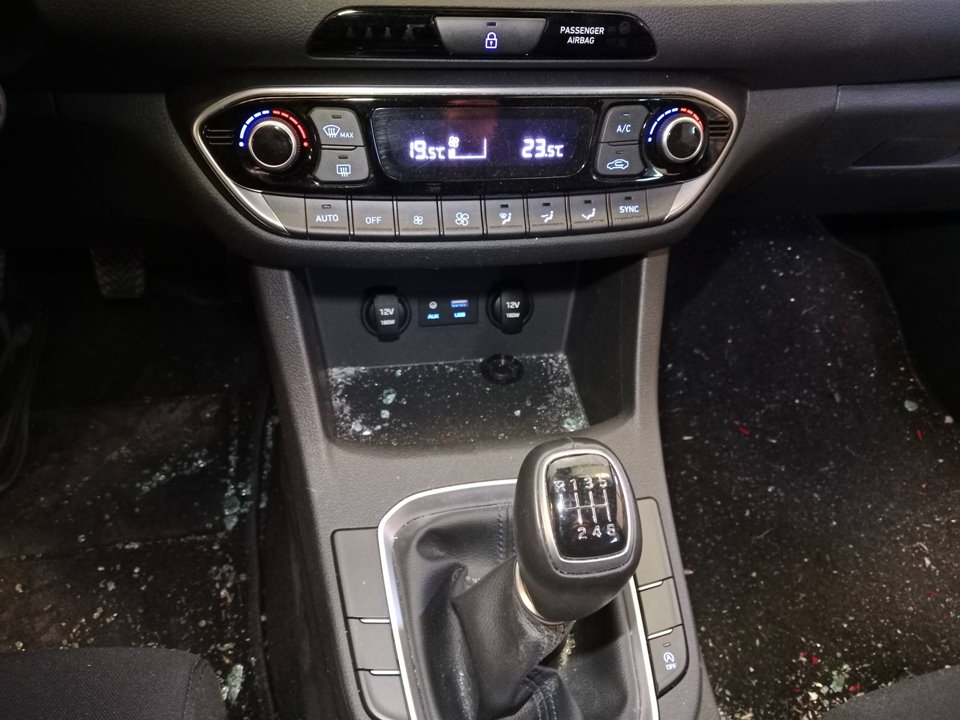 SIN DEFINIR KIT AIRBAG HYUNDAI I30 2019 12977 devimagesvext/08283e45-1ba6-4c70-9a92-5b0ff35685bb/migcrv/imagenes/000/000/556/000000556806.jpeg