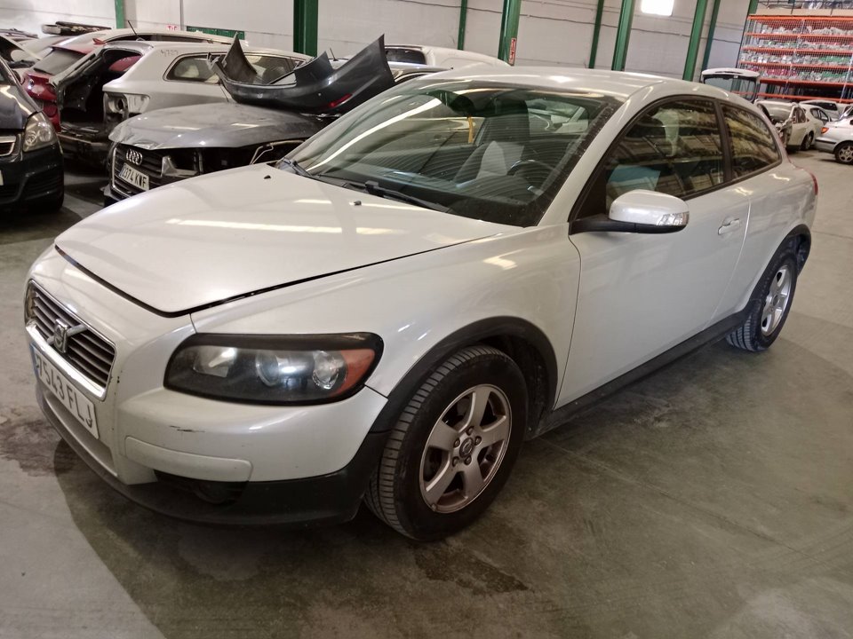 SIN DEFINIR PORTON TRASERO VOLVO C30 2007 30588 devimagesvext/08283e45-1ba6-4c70-9a92-5b0ff35685bb/migcrv/imagenes/000/000/556/000000556972.jpeg