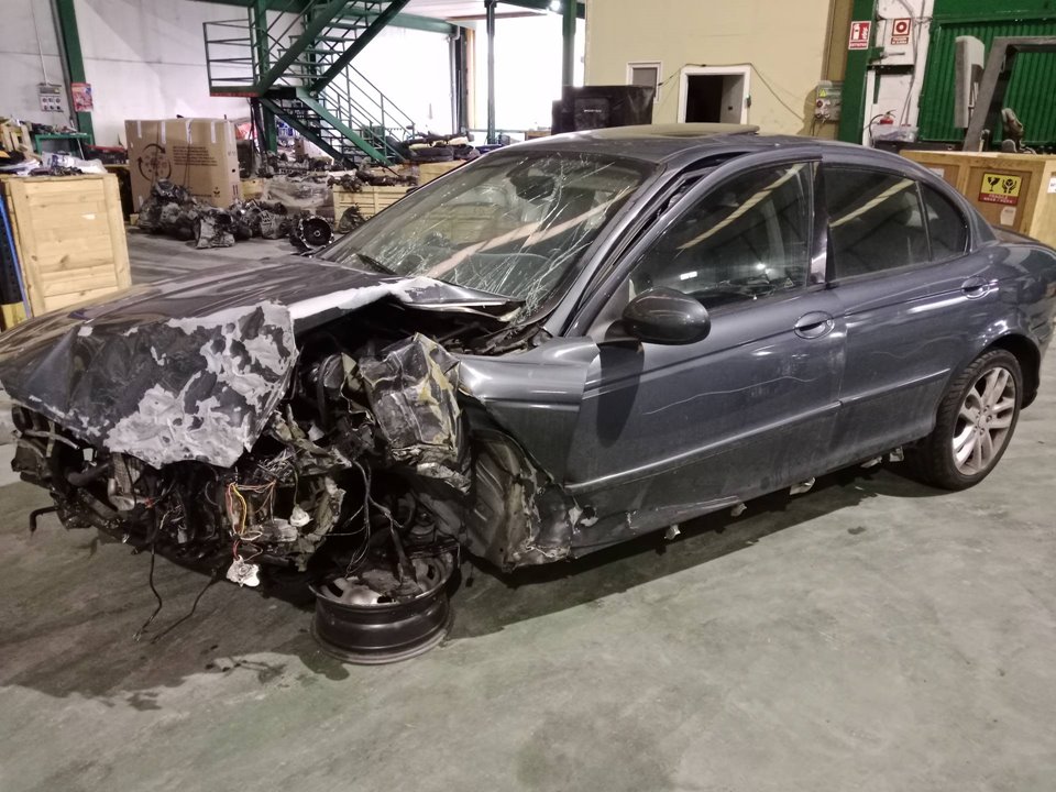 4622005142 SISTEMA NAVEGACION GPS JAGUAR X-TYPE 2001 19222 devimagesvext/08283e45-1ba6-4c70-9a92-5b0ff35685bb/migcrv/imagenes/000/000/561/000000561962.jpeg
