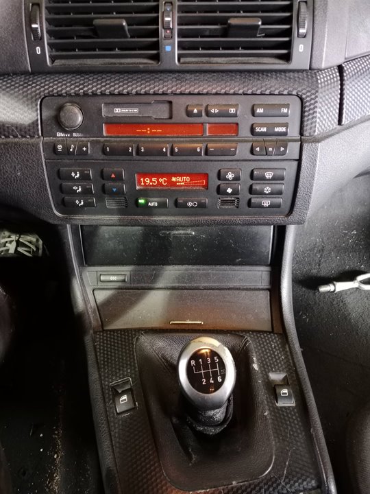 SIN DEFINIR SISTEMA AUDIO RADIO CD BMW 3 COMPACTO 2003 9622 devimagesvext/08283e45-1ba6-4c70-9a92-5b0ff35685bb/migcrv/imagenes/000/000/562/000000562550.jpeg