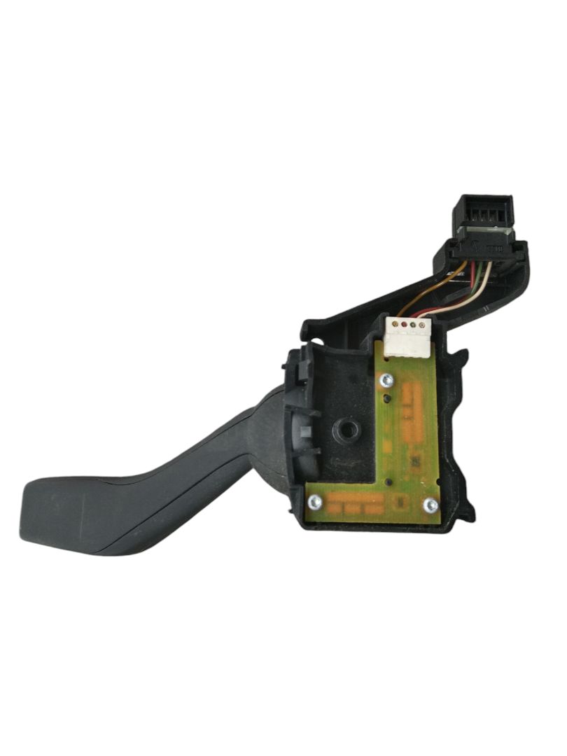 1K0953513 MANDO LUCES AUDI SIN DEFINIR 2003 12471 devimagesvext/08283e45-1ba6-4c70-9a92-5b0ff35685bb/migcrv/imagenes/000/000/564/000000564765.jpeg