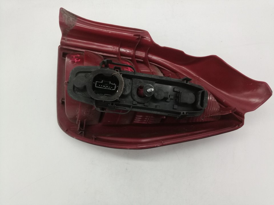 SIN DEFINIR PILOTO TRASERO IZQUIERDO CITROEN C2 2005 31921 devimagesvext/08283e45-1ba6-4c70-9a92-5b0ff35685bb/migcrv/imagenes/000/000/567/000000567868.jpeg