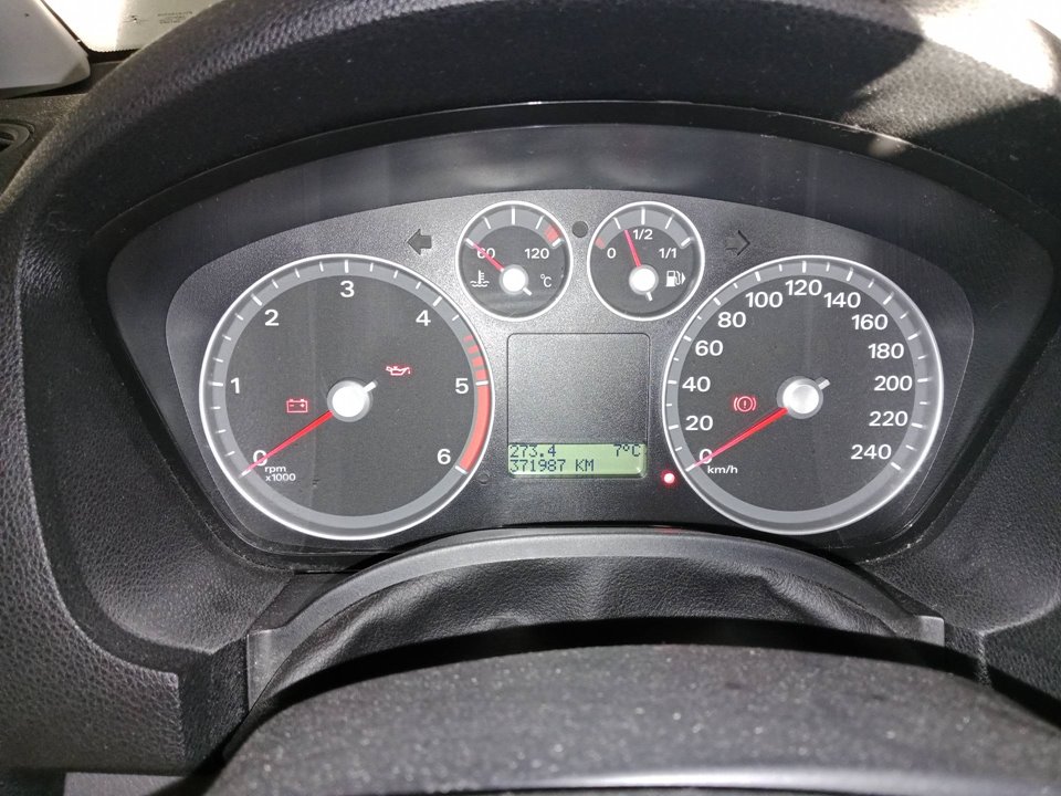 SIN DEFINIR PILOTO TRASERO IZQUIERDO FORD FOCUS C-MAX 2006 8057 devimagesvext/08283e45-1ba6-4c70-9a92-5b0ff35685bb/migcrv/imagenes/000/000/568/000000568428.jpeg