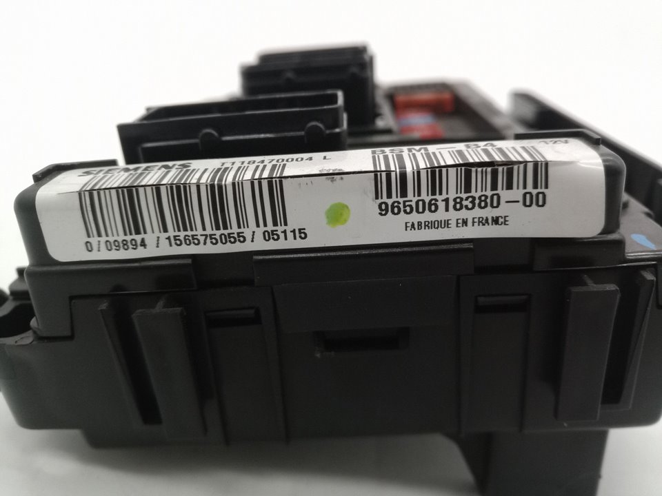 9650618380 CAJA RELES FUSIBLES CITROEN C2 2005 18360 devimagesvext/08283e45-1ba6-4c70-9a92-5b0ff35685bb/migcrv/imagenes/000/000/568/000000568994.jpeg