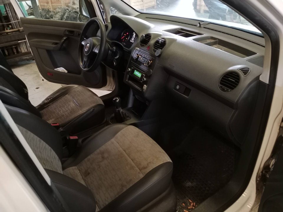 SIN DEFINIR PILOTO TRASERO DERECHO VOLKSWAGEN CADDY 2012 31776 devimagesvext/08283e45-1ba6-4c70-9a92-5b0ff35685bb/migcrv/imagenes/000/000/574/000000574026.jpeg