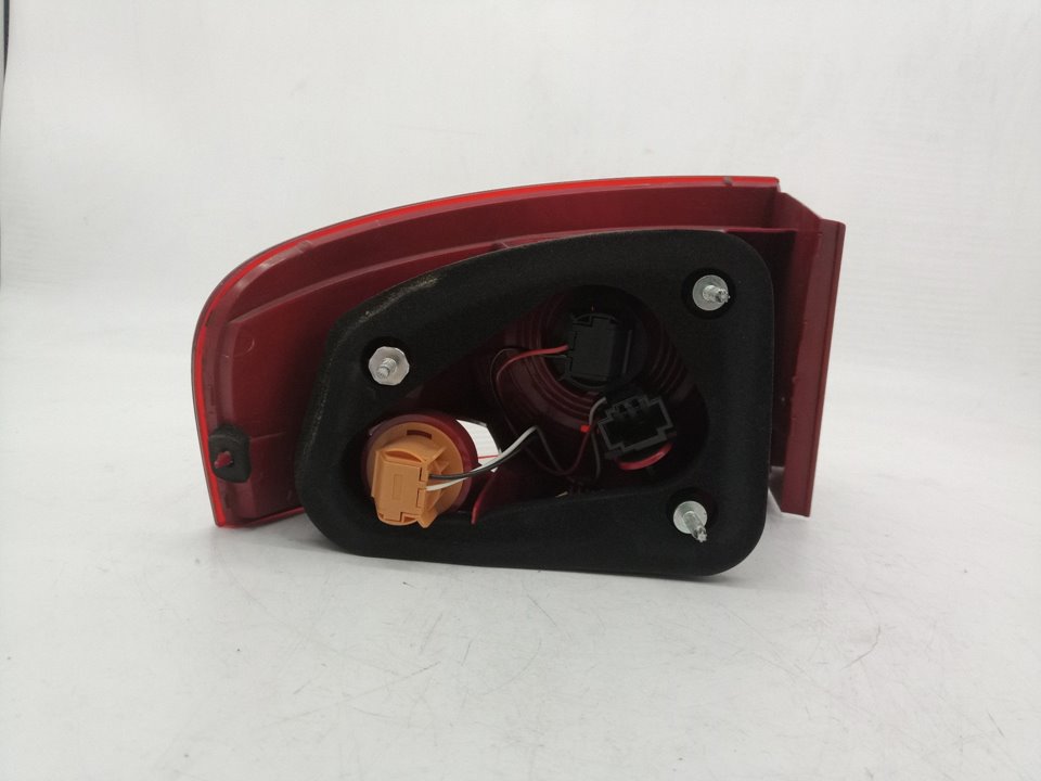 SIN DEFINIR PILOTO TRASERO DERECHO SEAT ALTEA XL 2014 31808 devimagesvext/08283e45-1ba6-4c70-9a92-5b0ff35685bb/migcrv/imagenes/000/000/575/000000575482.jpeg