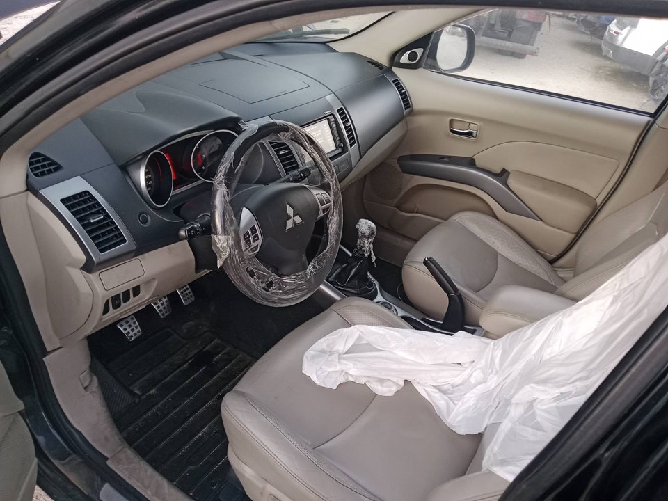 SIN DEFINIR VOLANTE MITSUBISHI OUTLANDER 2007 25920 devimagesvext/08283e45-1ba6-4c70-9a92-5b0ff35685bb/migcrv/imagenes/000/000/576/000000576036.jpeg