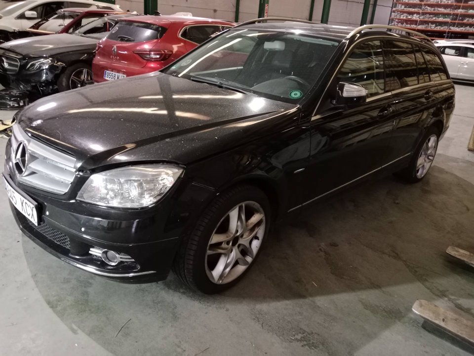A6421500226 CENTRALITA MOTOR UCE MERCEDES-BENZ C FAMILIAR 2008 20924 devimagesvext/08283e45-1ba6-4c70-9a92-5b0ff35685bb/migcrv/imagenes/000/000/580/000000580084.jpeg