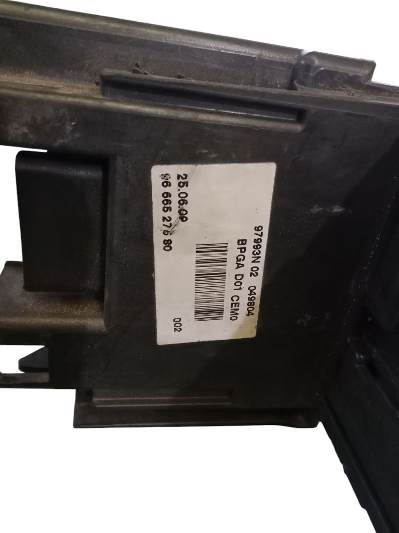 PCAVP00826 CAJA RELES FUSIBLES CITROEN C4 PICASSO 2009 11695 devimagesvext/08283e45-1ba6-4c70-9a92-5b0ff35685bb/migcrv/imagenes/000/000/580/000000580325.jpeg