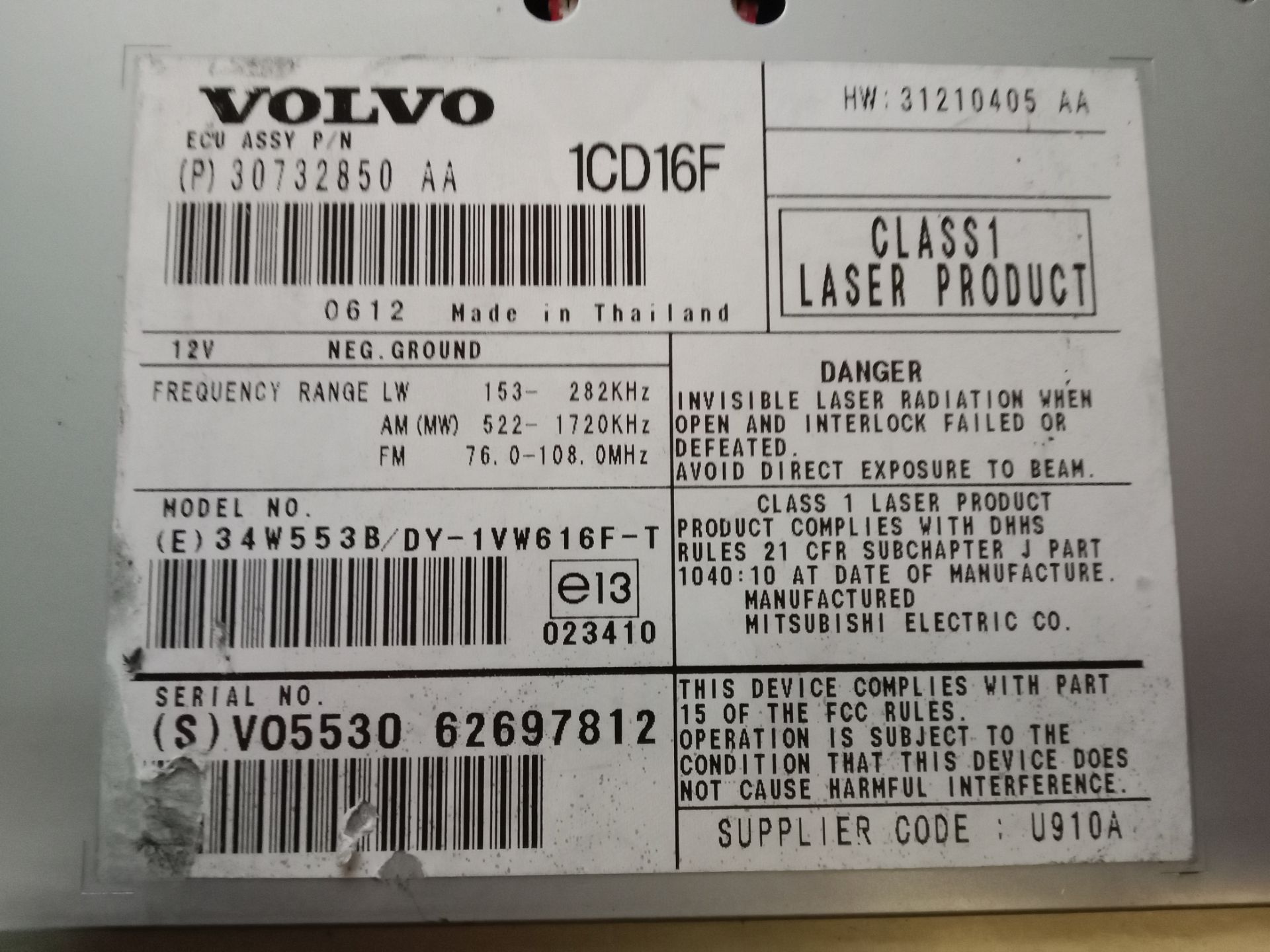 31210405AA SISTEMA AUDIO RADIO CD VOLVO V50 FAMILIAR 2007 12571 devimagesvext/08283e45-1ba6-4c70-9a92-5b0ff35685bb/migcrv/imagenes/000/000/580/000000580509.jpeg