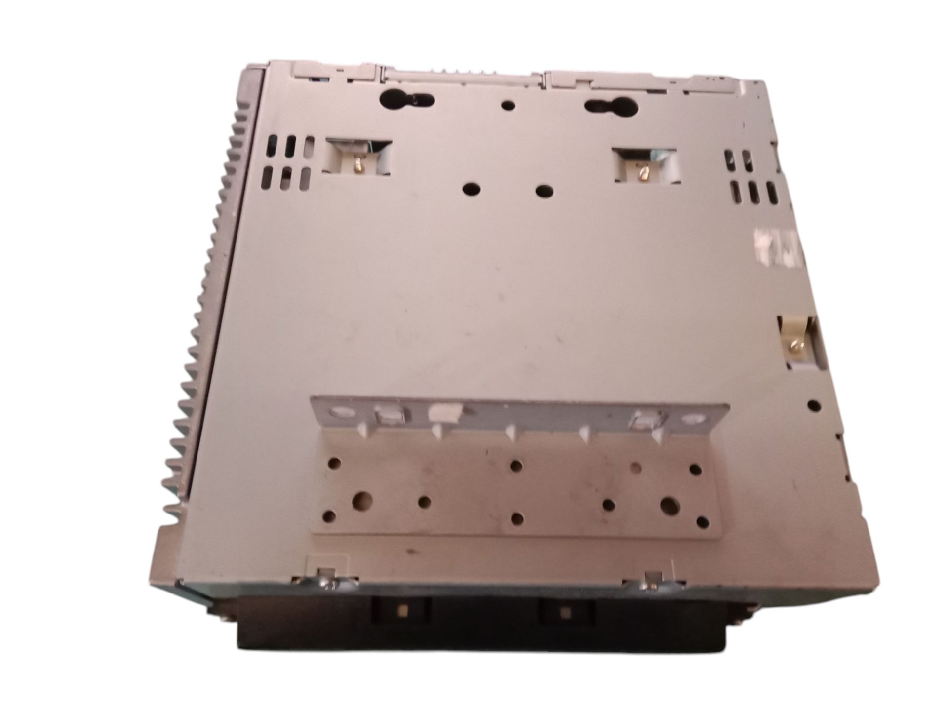 31210405AA SISTEMA AUDIO RADIO CD VOLVO V50 FAMILIAR 2007 12571 devimagesvext/08283e45-1ba6-4c70-9a92-5b0ff35685bb/migcrv/imagenes/000/000/580/000000580515.jpeg