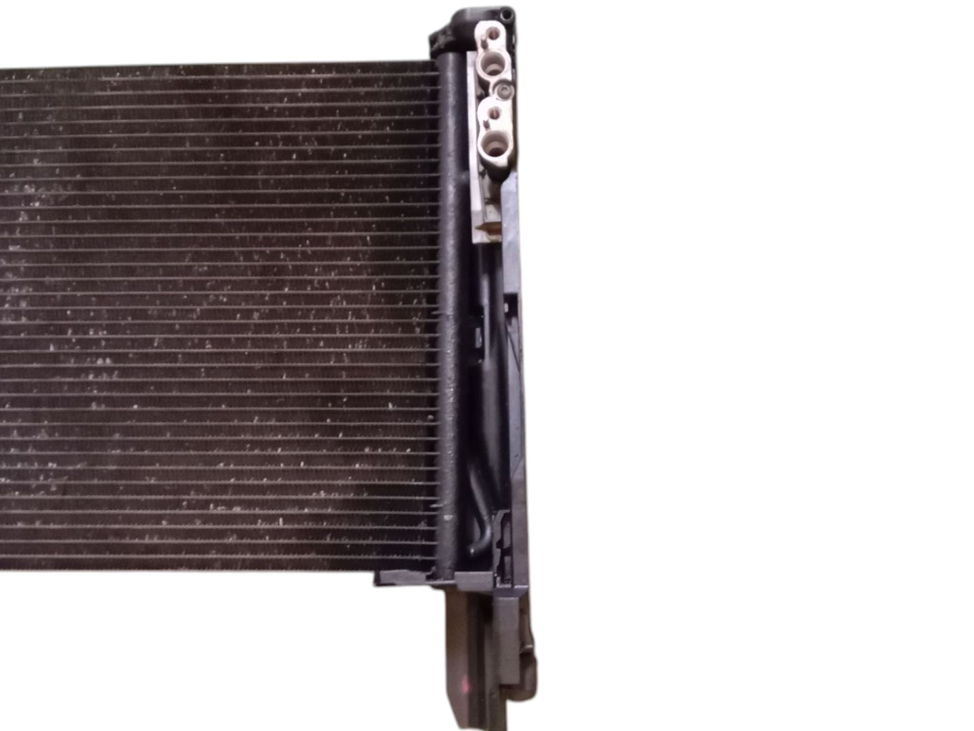 3213311 CONDENSADOR RADIADOR AIRE ACONDICIONADO BMW 3 BERLINA 2005 10013 devimagesvext/08283e45-1ba6-4c70-9a92-5b0ff35685bb/migcrv/imagenes/000/000/580/000000580745.jpeg