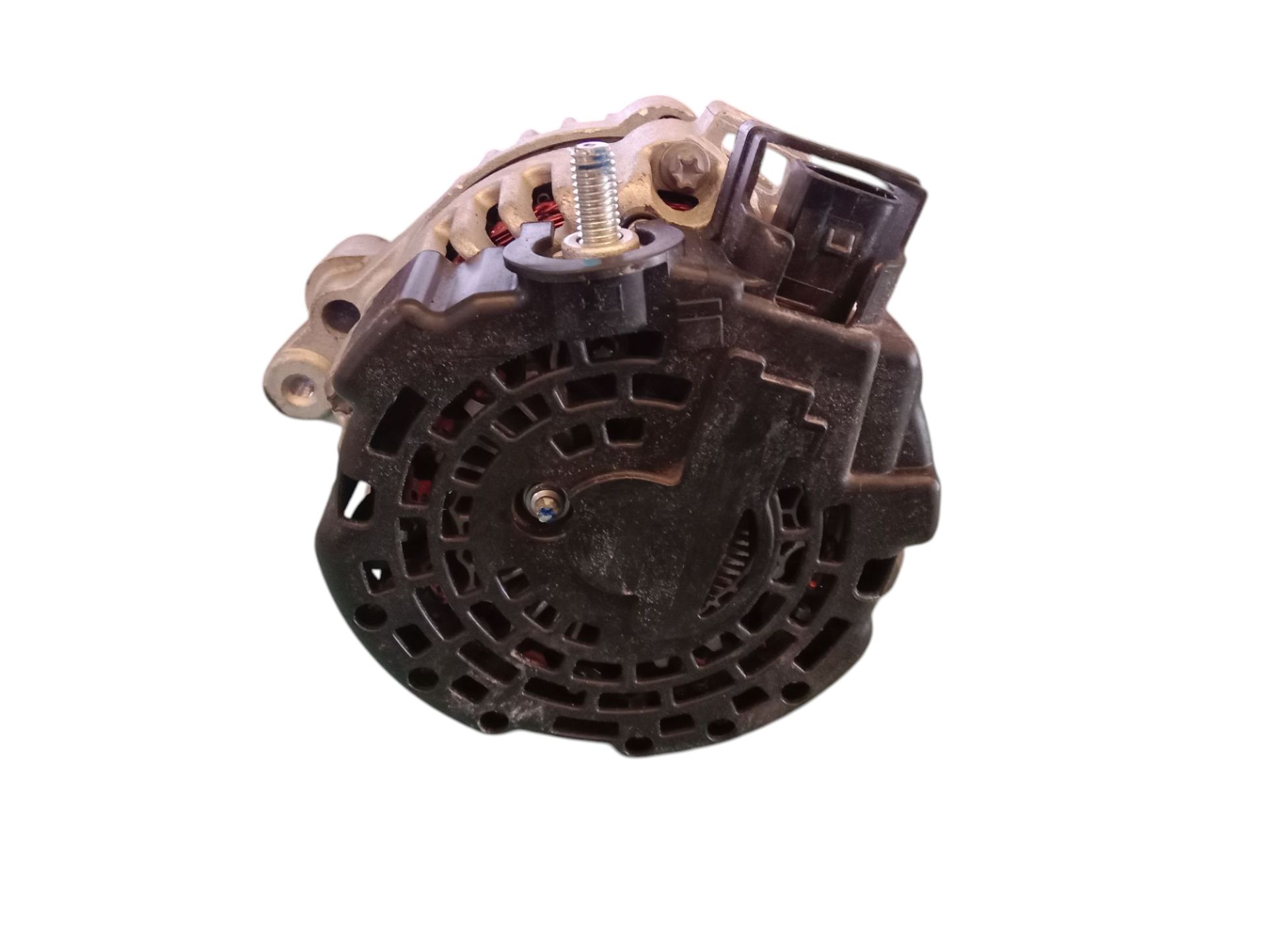 3730004950 ALTERNADOR HYUNDAI I30 2019 11933 devimagesvext/08283e45-1ba6-4c70-9a92-5b0ff35685bb/migcrv/imagenes/000/000/581/000000581007.jpeg