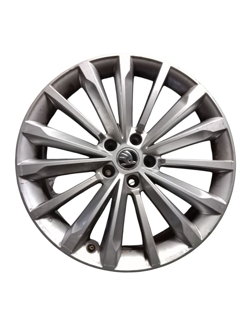 R19 LLANTA SKODA SUPERB 2015 7956 devimagesvext/08283e45-1ba6-4c70-9a92-5b0ff35685bb/migcrv/imagenes/000/000/583/000000583178.jpeg