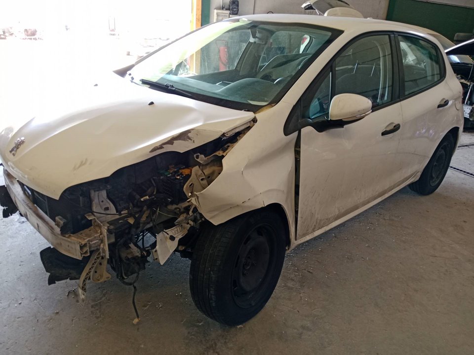 9673028680 CAJA RELES FUSIBLES PEUGEOT 208 2012 18618 devimagesvext/08283e45-1ba6-4c70-9a92-5b0ff35685bb/migcrv/imagenes/000/000/586/000000586265.jpeg