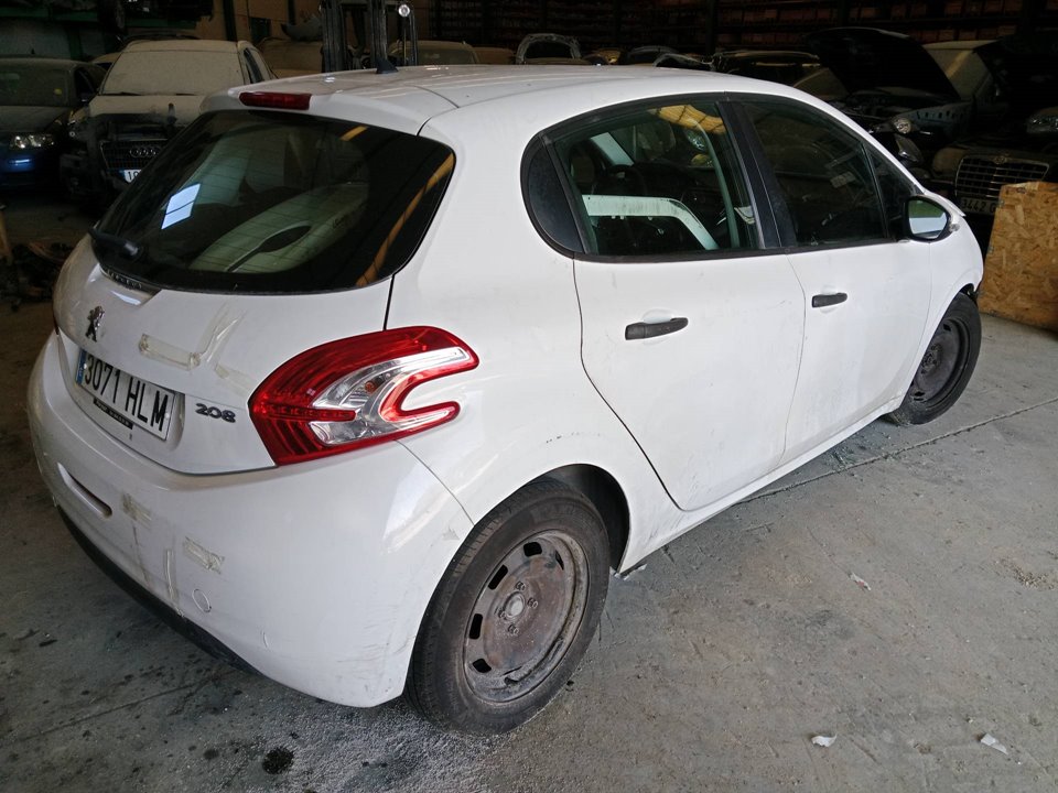 9673028680 CAJA RELES FUSIBLES PEUGEOT 208 2012 18618 devimagesvext/08283e45-1ba6-4c70-9a92-5b0ff35685bb/migcrv/imagenes/000/000/586/000000586269.jpeg