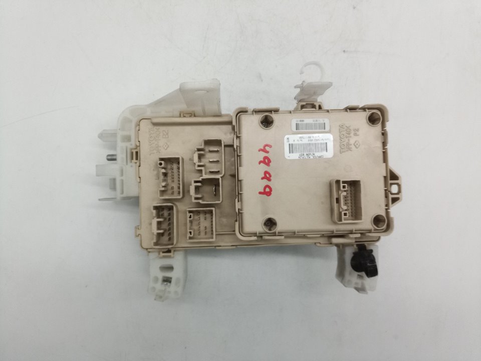 892210F010 CAJA RELES FUSIBLES TOYOTA COROLLA VERSO 2008 18760 devimagesvext/08283e45-1ba6-4c70-9a92-5b0ff35685bb/migcrv/imagenes/000/000/587/000000587189.jpeg