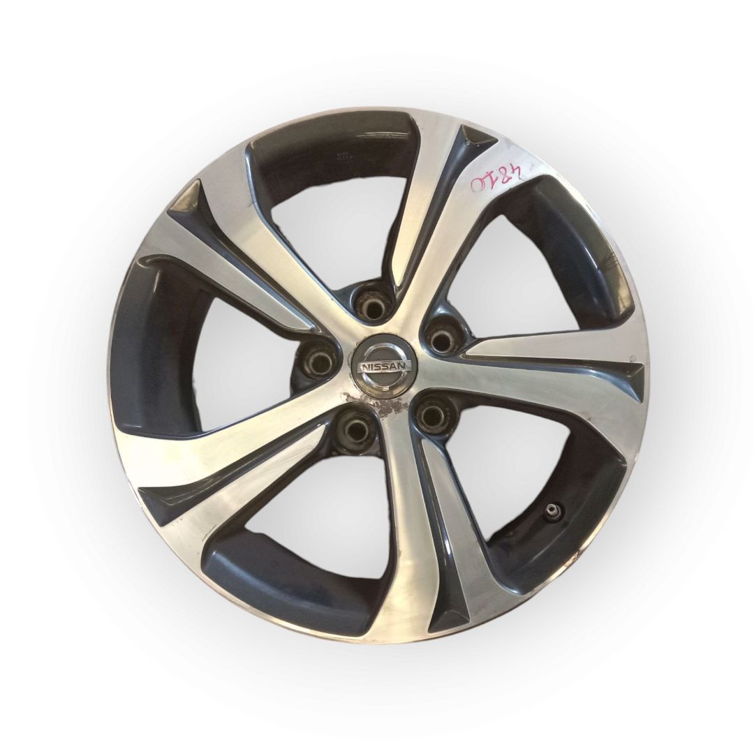 R16 LLANTA NISSAN PULSAR 2015 7862 devimagesvext/08283e45-1ba6-4c70-9a92-5b0ff35685bb/migcrv/imagenes/000/000/594/000000594368.jpeg