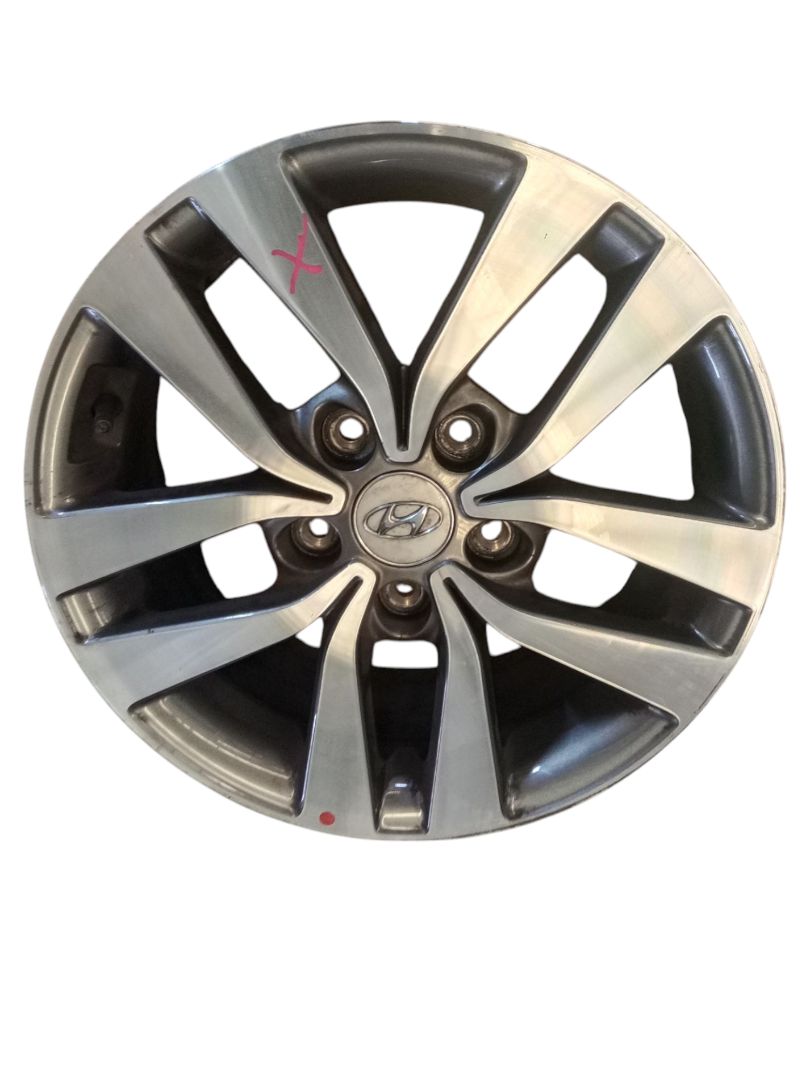 R16 LLANTA HYUNDAI I30 2019 7902 devimagesvext/08283e45-1ba6-4c70-9a92-5b0ff35685bb/migcrv/imagenes/000/000/595/000000595914.jpeg