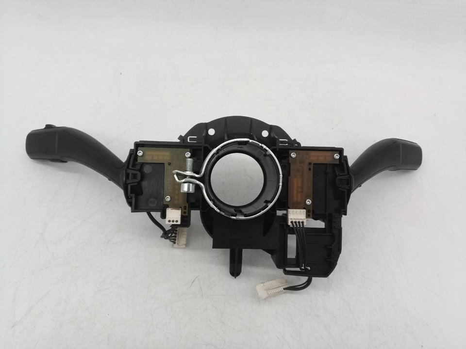 8K0953502BJ MANDO MULTIFUNCION AUDI Q5 2009 23520 devimagesvext/08283e45-1ba6-4c70-9a92-5b0ff35685bb/migcrv/imagenes/000/000/605/000000605269.jpeg