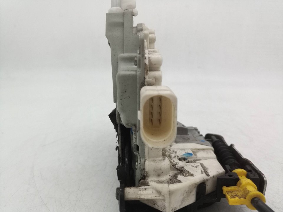 8K0839015 CERRADURA PUERTA TRASERA IZQUIERDA AUDI Q5 2009 30539 devimagesvext/08283e45-1ba6-4c70-9a92-5b0ff35685bb/migcrv/imagenes/000/000/606/000000606229.jpeg