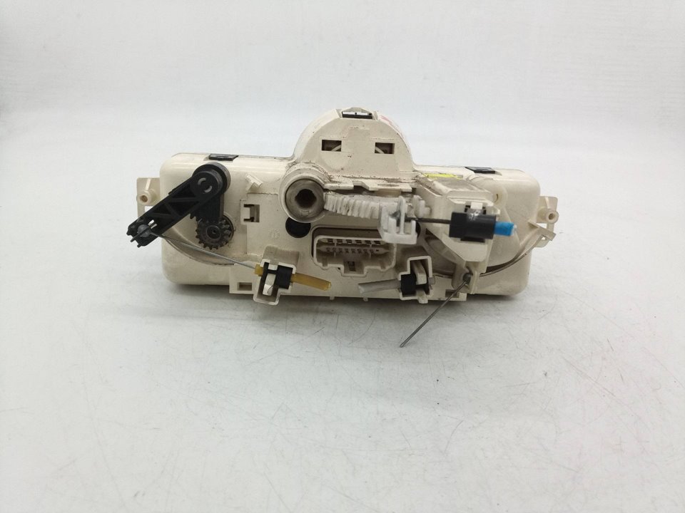 030967W MANDO CALEFACCION AIRE ACONDICIONADO RENAULT CLIO III 2007 25391 devimagesvext/08283e45-1ba6-4c70-9a92-5b0ff35685bb/migcrv/imagenes/000/000/608/000000608293.jpeg