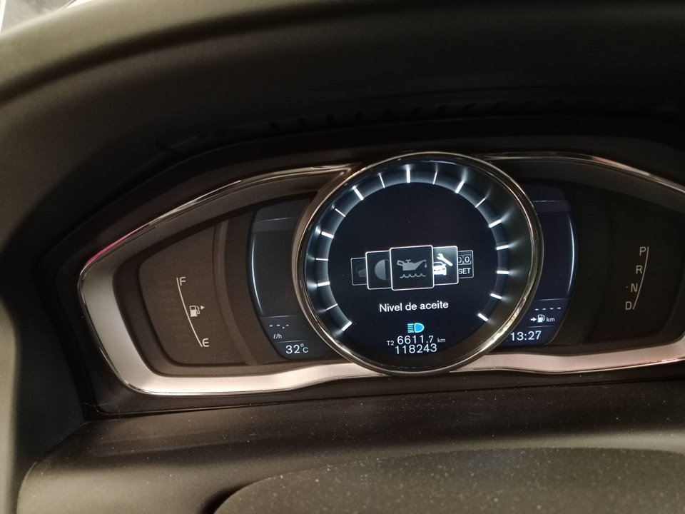 31667604AA SISTEMA AUDIO RADIO CD VOLVO XC60 2017 22976 devimagesvext/08283e45-1ba6-4c70-9a92-5b0ff35685bb/migcrv/imagenes/000/000/612/000000612501.jpeg