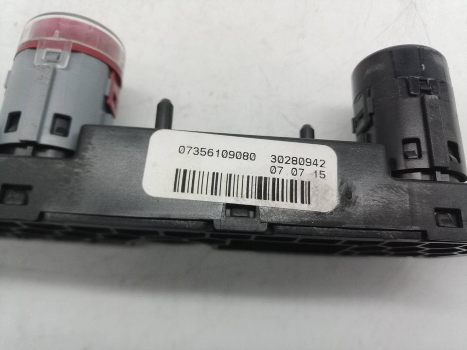 07356109080 WARNING FIAT 500 150 BERLINA 2015 23877 devimagesvext/08283e45-1ba6-4c70-9a92-5b0ff35685bb/migcrv/imagenes/000/000/612/000000612739.jpeg