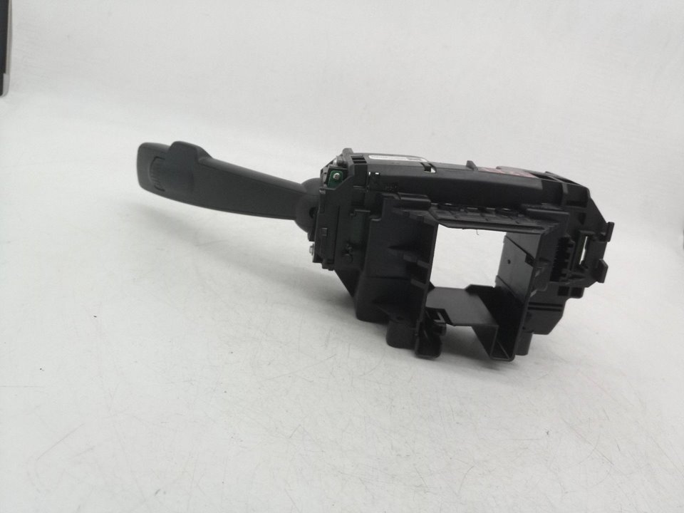 31481765 MANDO LIMPIA VOLVO XC60 2017 22640 devimagesvext/08283e45-1ba6-4c70-9a92-5b0ff35685bb/migcrv/imagenes/000/000/613/000000613923.jpeg