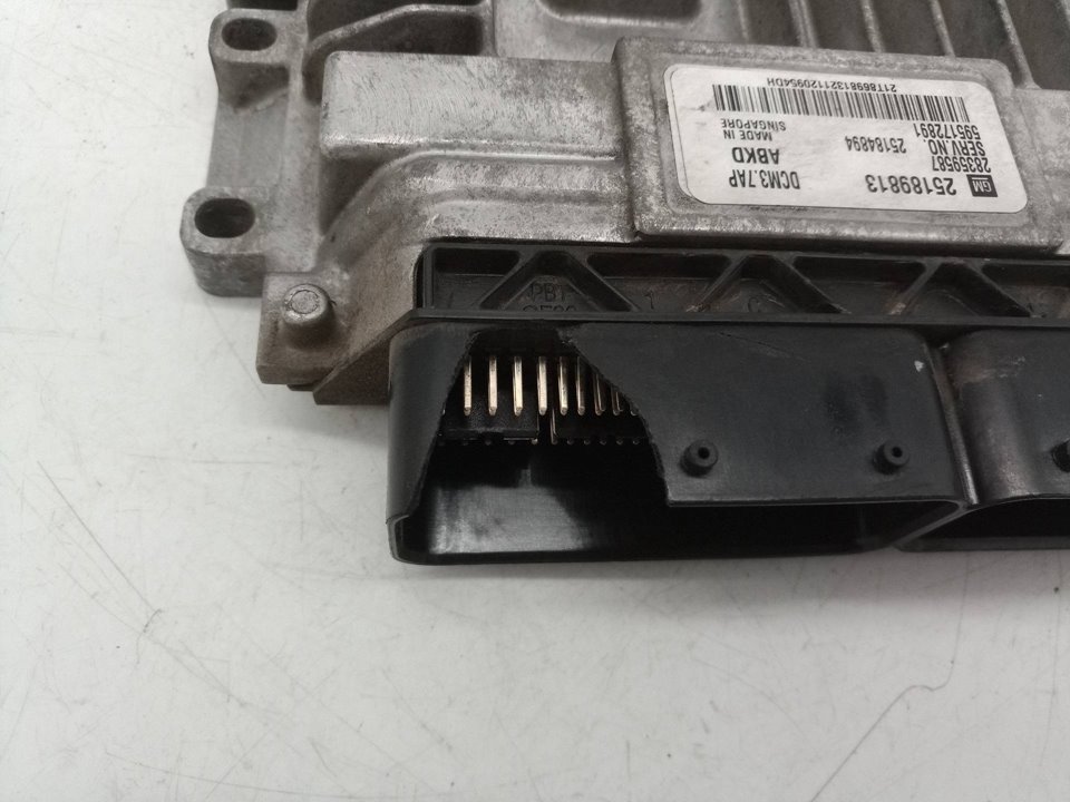 25189813 CENTRALITA MOTOR UCE CHEVROLET CAPTIVA 2012 20474 devimagesvext/08283e45-1ba6-4c70-9a92-5b0ff35685bb/migcrv/imagenes/000/000/618/000000618037.jpeg