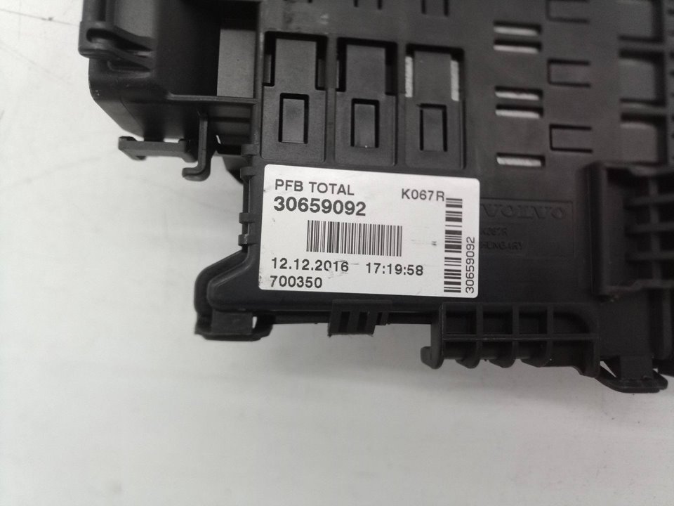 30659092 MODULO ELECTRONICO VOLVO XC60 2017 17729 devimagesvext/08283e45-1ba6-4c70-9a92-5b0ff35685bb/migcrv/imagenes/000/000/618/000000618501.jpeg