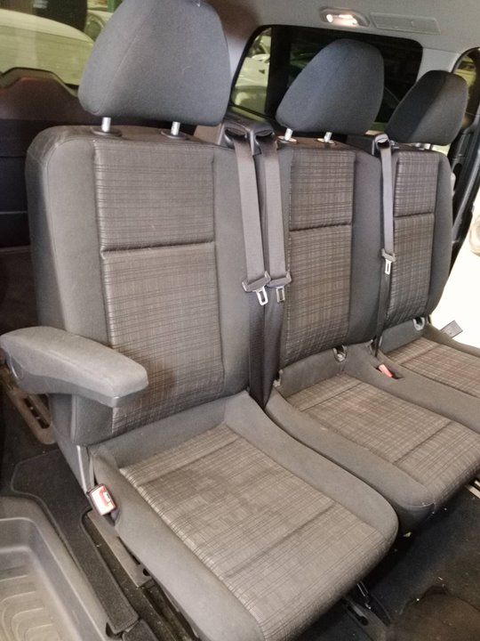 SIN DEFINIR ASIENTOS TRASEROS MERCEDES-BENZ VITO TOURER 2019 26470 devimagesvext/08283e45-1ba6-4c70-9a92-5b0ff35685bb/migcrv/imagenes/000/000/618/000000618985.jpeg