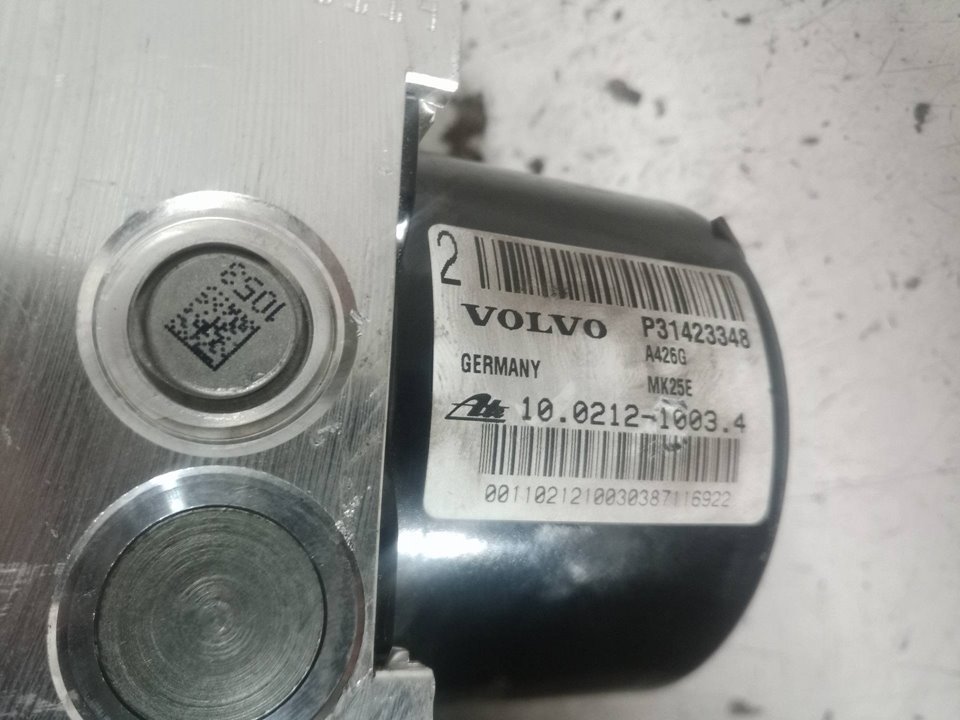 10021210034 ABS VOLVO XC60 2017 15752 devimagesvext/08283e45-1ba6-4c70-9a92-5b0ff35685bb/migcrv/imagenes/000/000/621/000000621019.jpeg