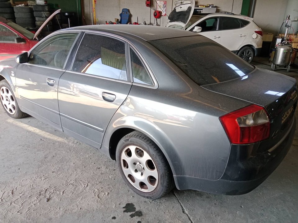 SIN DEFINIR BANDEJA TRASERA AUDI A4 BERLINA 2003 10129 devimagesvext/08283e45-1ba6-4c70-9a92-5b0ff35685bb/migcrv/imagenes/000/000/621/000000621811.jpeg