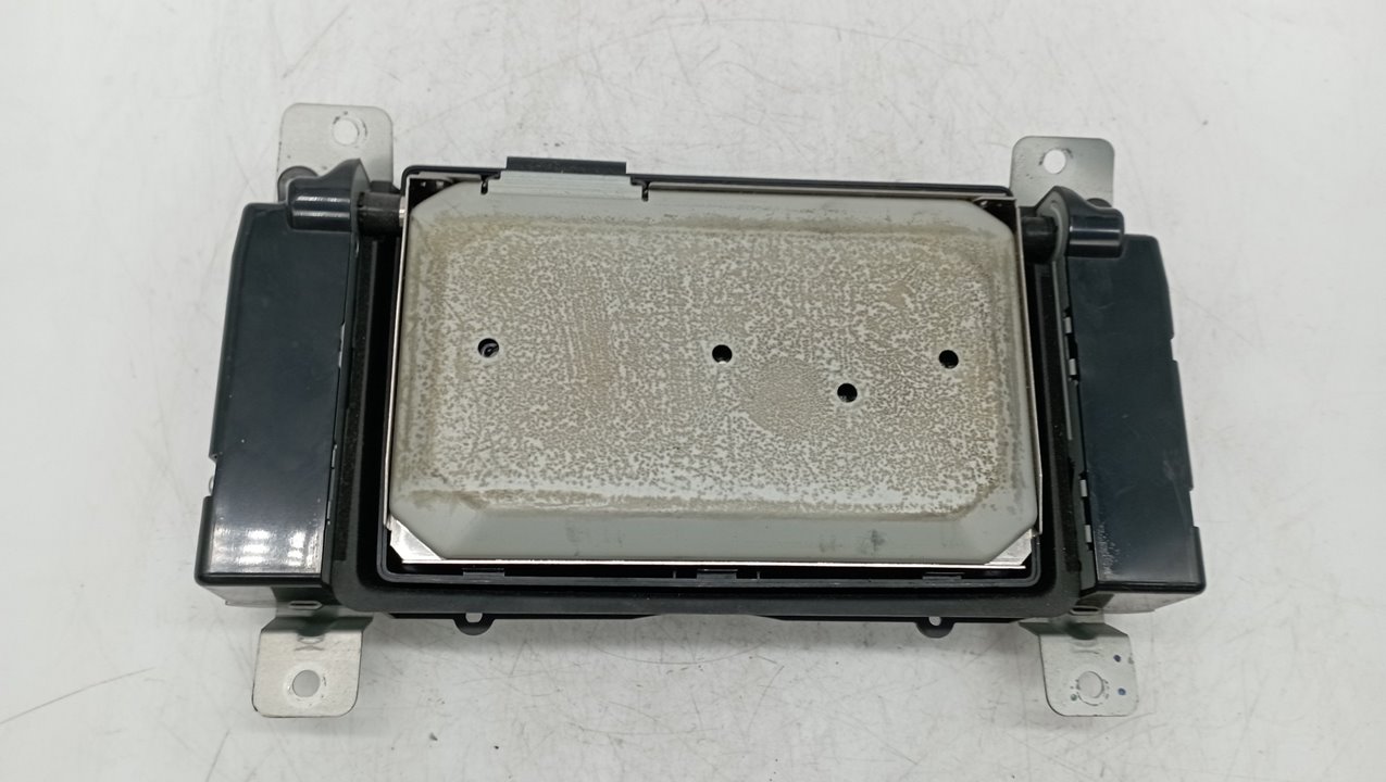 312155581 PANTALLA MULTIFUNCION VOLVO C30 2007 23884 devimagesvext/08283e45-1ba6-4c70-9a92-5b0ff35685bb/migcrv/imagenes/000/000/623/000000623111.jpeg