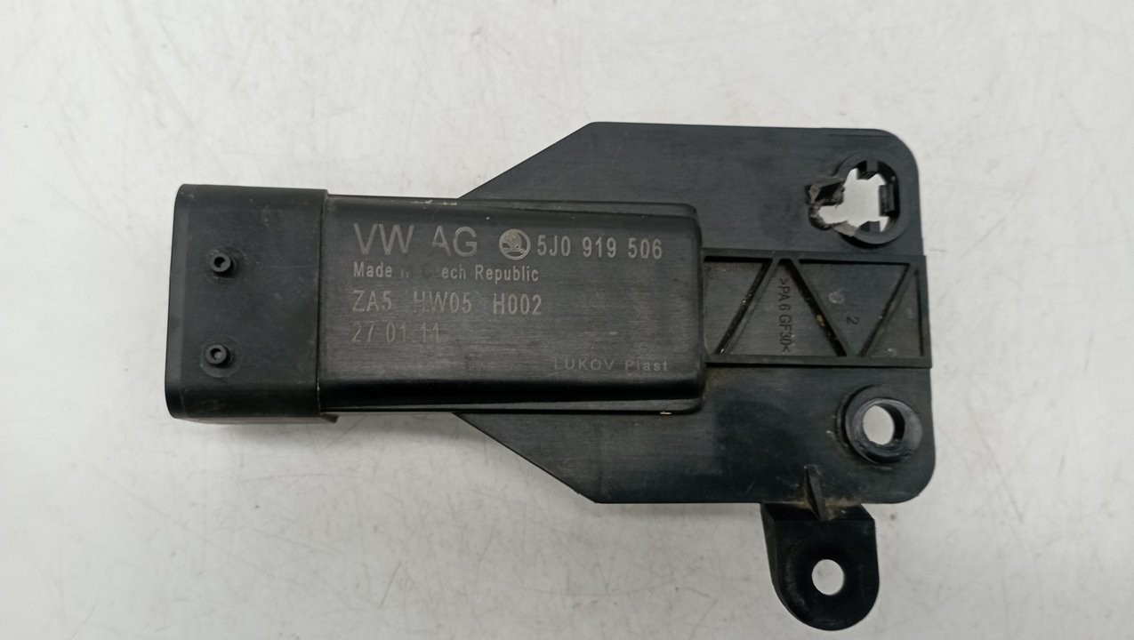5J0919506 RELE ELECTROVENTILADORES SKODA FABIA 2011 24103 devimagesvext/08283e45-1ba6-4c70-9a92-5b0ff35685bb/migcrv/imagenes/000/000/623/000000623875.jpeg