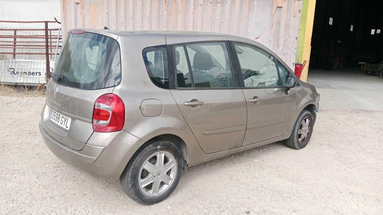SIN DEFINIR PILOTO TRASERO DERECHO RENAULT GRAND MODUS 2010 9329 devimagesvext/08283e45-1ba6-4c70-9a92-5b0ff35685bb/migcrv/imagenes/000/000/632/000000632405.jpeg
