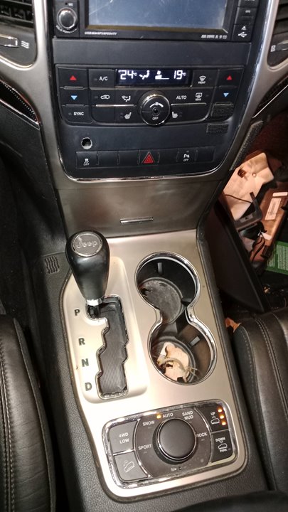 05184941AH MOTOR COMPLETO JEEP GRAND CHEROKEE 2011 36382 devimagesvext/08283e45-1ba6-4c70-9a92-5b0ff35685bb/migcrv/imagenes/000/000/632/000000632569.jpeg