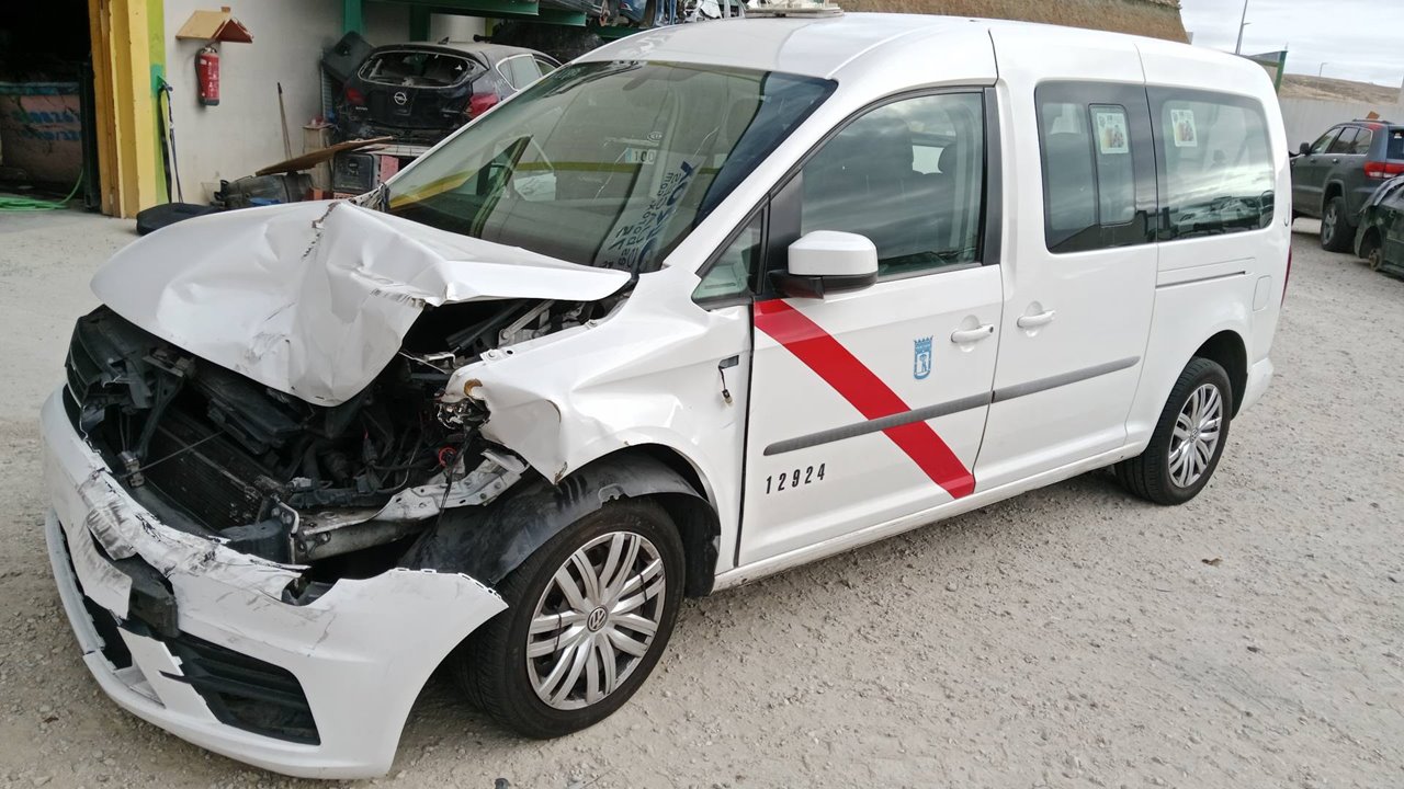 5L270818X CAJA RELES FUSIBLES VOLKSWAGEN CADDY PROFESIONAL 2018 10469 devimagesvext/08283e45-1ba6-4c70-9a92-5b0ff35685bb/migcrv/imagenes/000/000/633/000000633949.jpeg